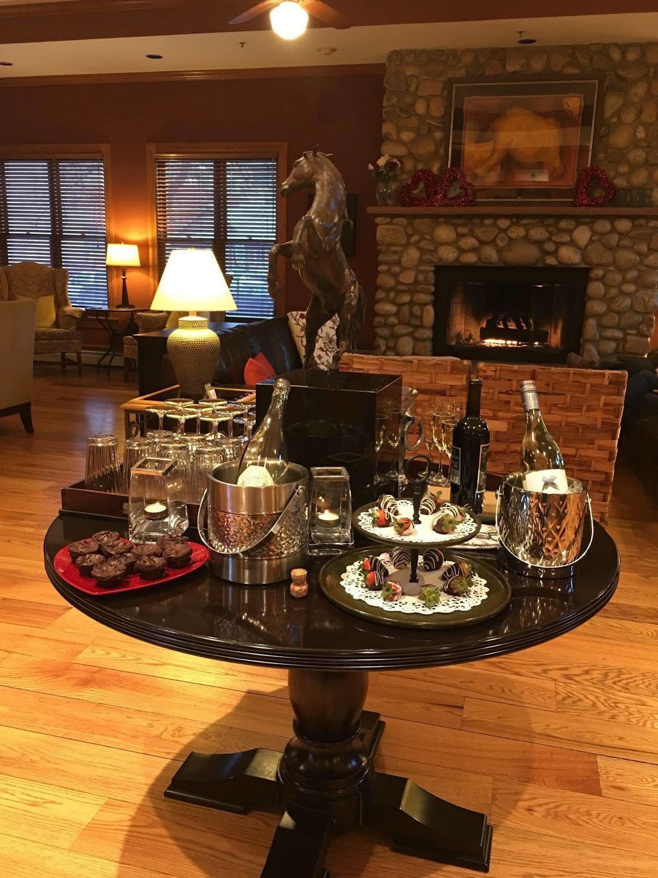 The Bradley Boulder Inn Екстериор снимка